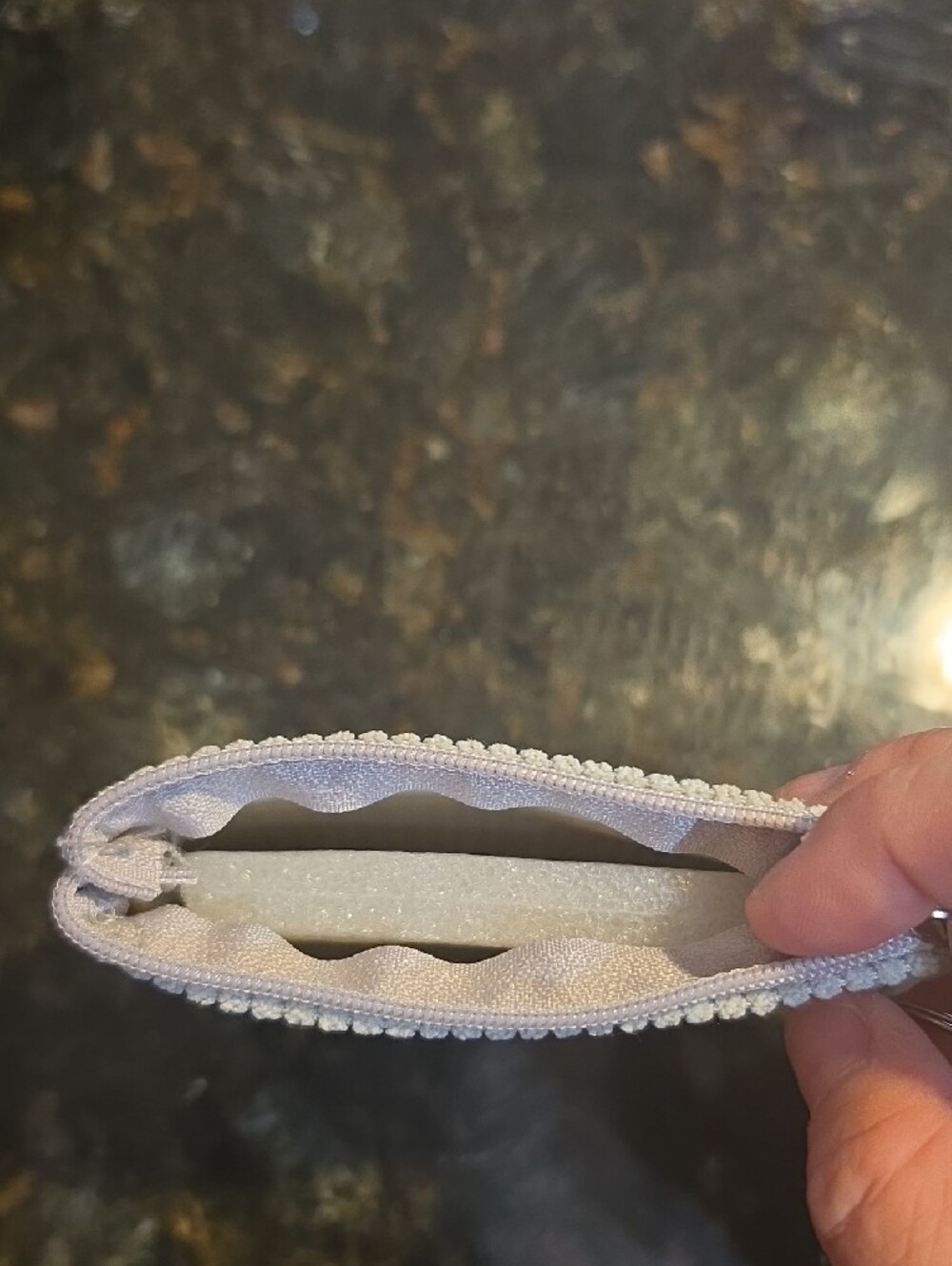 Source Unknown Cream Ribbed Handmade Coin Pouch with Keyring - Picture 2 of 3